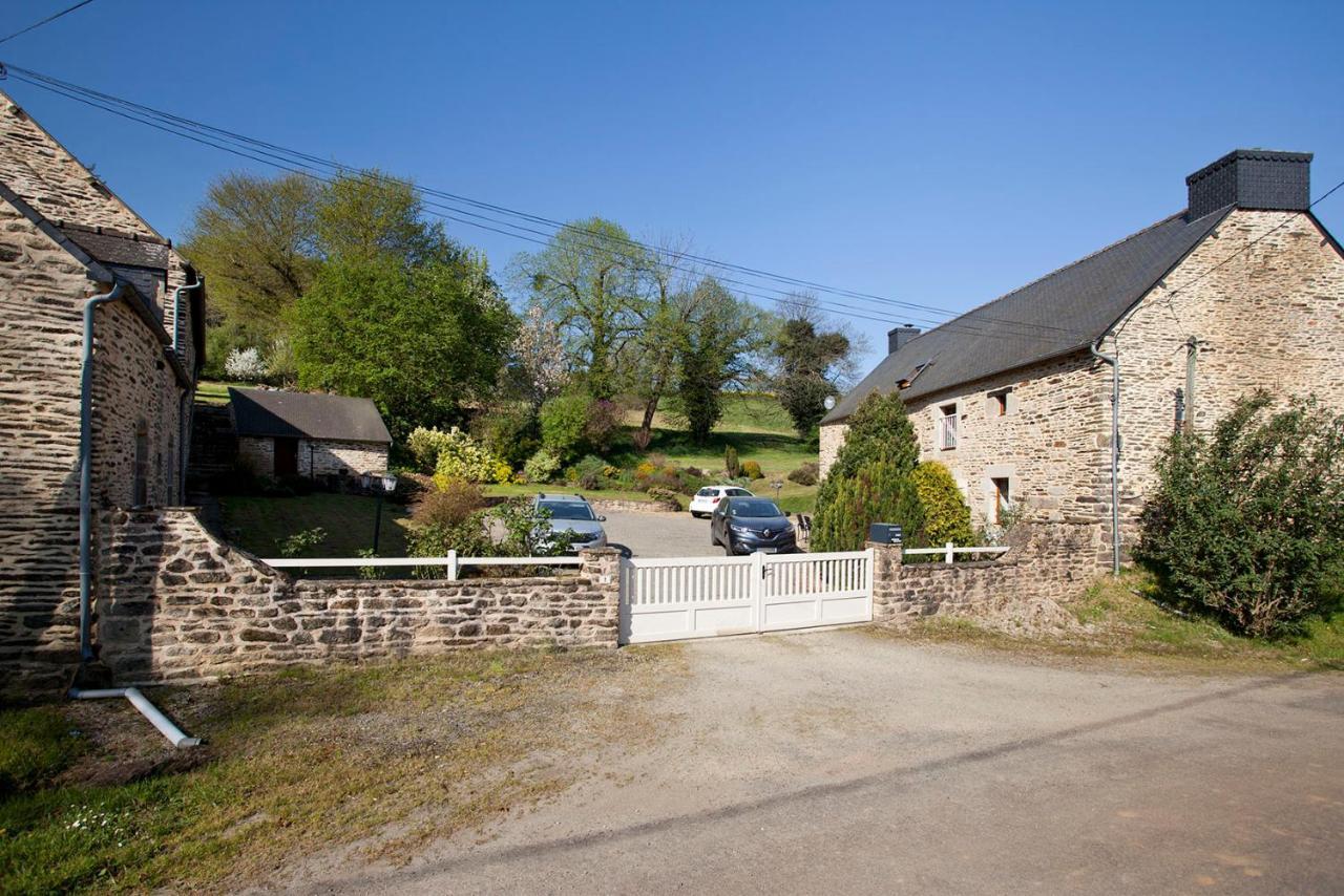Stone Cottage With Modern Cosy Interior Near To Josselin Perfect Retreat For Writers Or Star Gazers Guégon Exterior foto