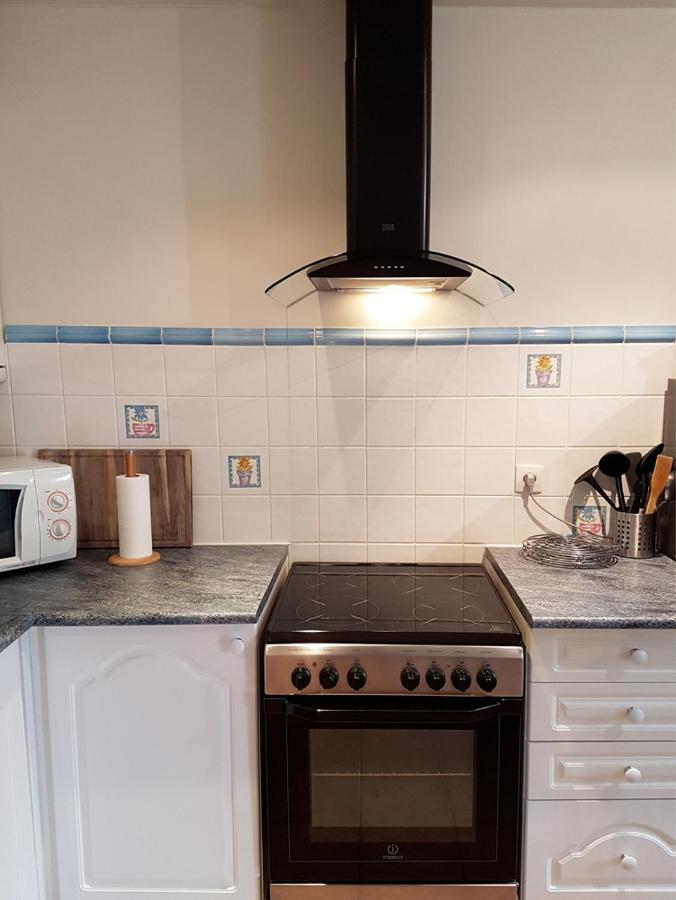 Stone Cottage With Modern Cosy Interior Near To Josselin Perfect Retreat For Writers Or Star Gazers Guégon Exterior foto